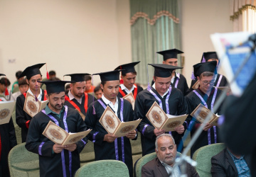 آیین دانش آموختگی و تجلیل از دانشجویان برگزیده بین الملل برگزار شد