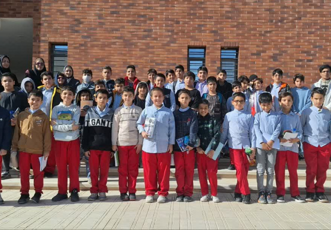 بازدید و آشنایی دانش‌آموزان مدرسه مها با علوم کاربردی جغرافیا در دانشگاه بیرجند