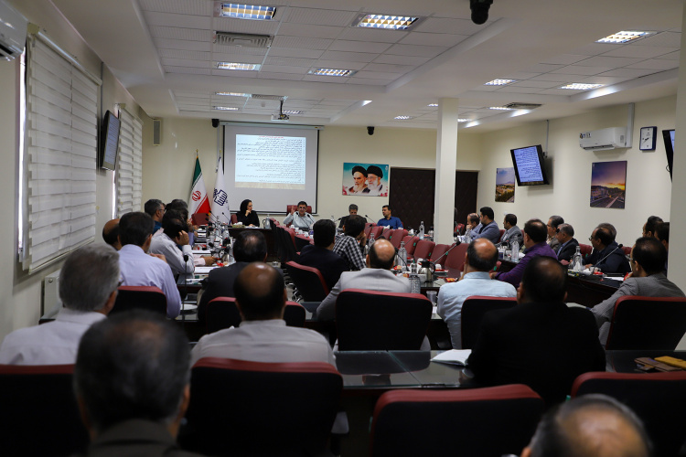 در نشست مدیران گروه‌های آموزشی بر چابک‌سازی فرآیندها و ارتقای کیفیت آموزشی تأکید شد