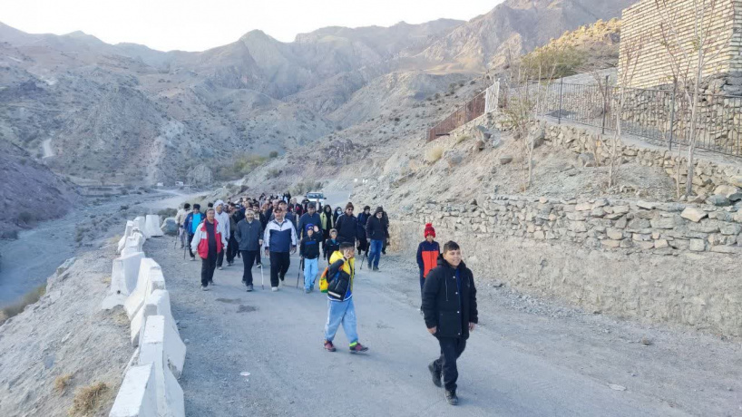 گلگشت و پیاده‌روی خانوادگی دانشگاه بیرجند برگزار شد