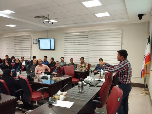 کارگاه آموزشی "گزارش‌نویسی و مستندسازی" برگزار شد